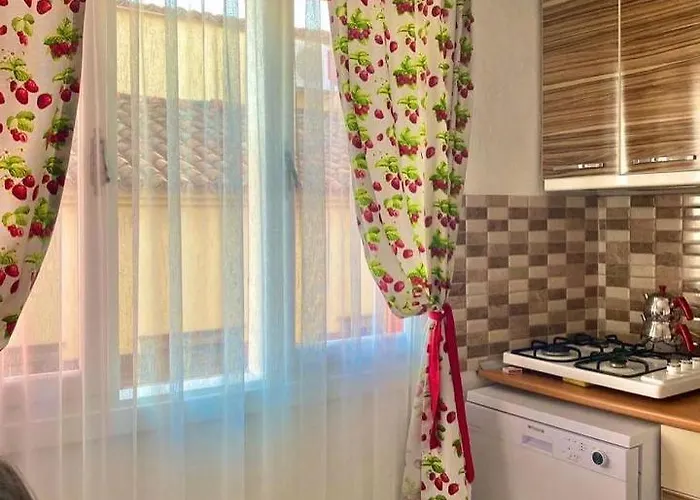 Cunda Bebekli Ayvalı