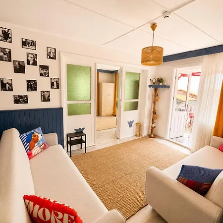 Cunda Bebekli Apartman